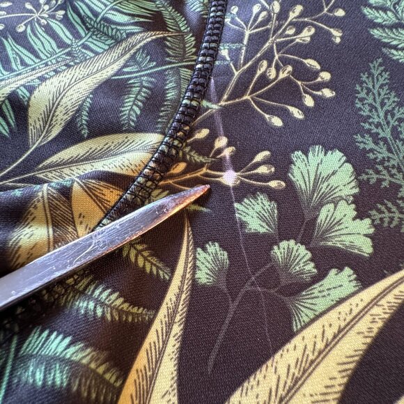 Saga Outerwear Saga Tech Hooded Pullover Adult Large Black Green Leaf Print - Picture 8 of 13